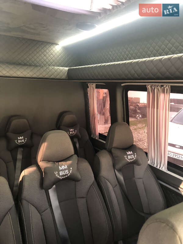 Микроавтобус Mercedes-Benz Sprinter 2019 в Хусте