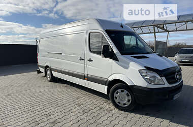 Вантажний фургон Mercedes-Benz Sprinter 2012 в Хмельницькому