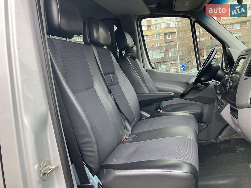 Микроавтобус Mercedes-Benz Sprinter 2014 в Киеве
