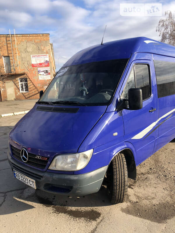Микроавтобус Mercedes-Benz Sprinter 2003 в Могилев-Подольске