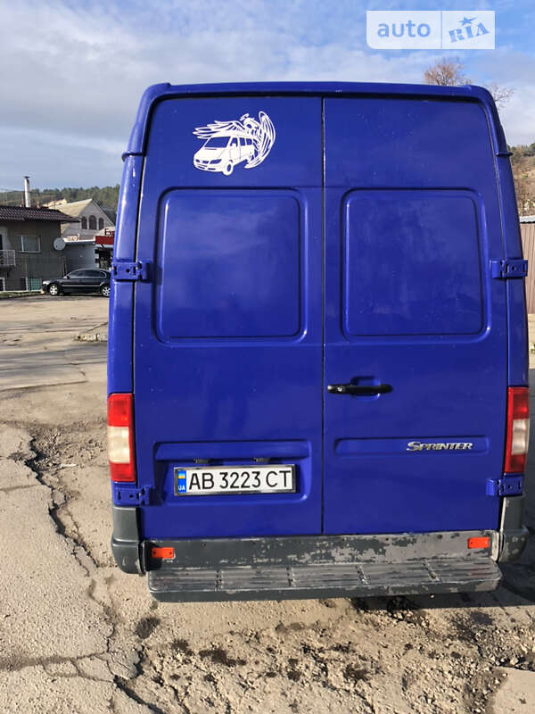 Микроавтобус Mercedes-Benz Sprinter 2003 в Могилев-Подольске