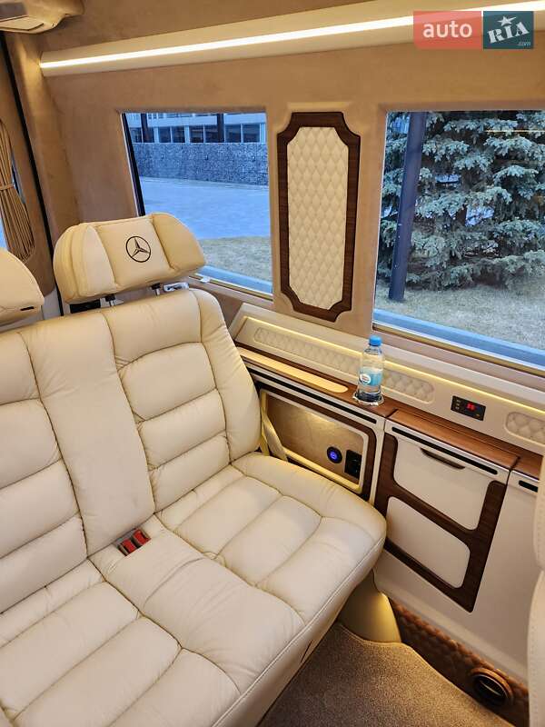 Мікроавтобус Mercedes-Benz Sprinter 2018 в Дніпрі