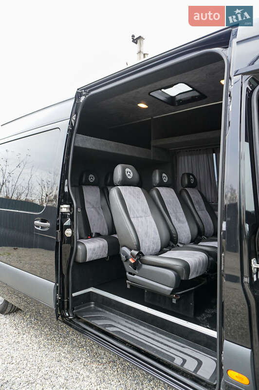 Микроавтобус Mercedes-Benz Sprinter 2019 в Тернополе фото 46 Микроавтобус Mercedes-Benz Sprinter 2019 в Тернополе