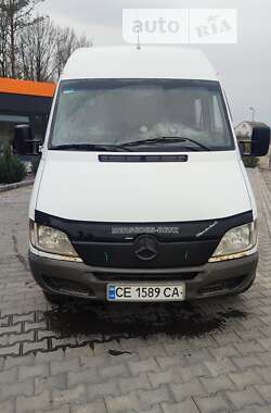 Вантажопасажирський фургон Mercedes-Benz Sprinter 2001 в Чернівцях