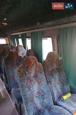Микроавтобус Mercedes-Benz Sprinter 2004 в 