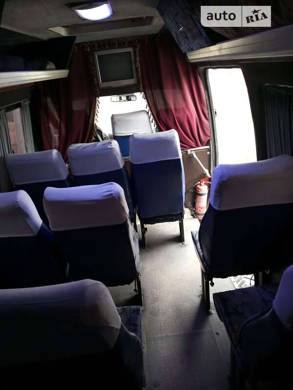 Мікроавтобус Mercedes-Benz Sprinter 2002 в Дніпрі