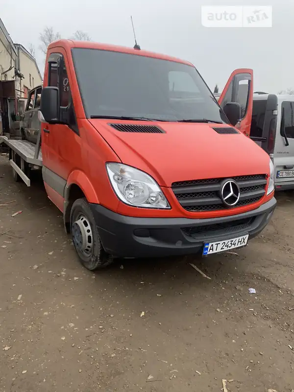Mercedes-Benz Sprinter 2011