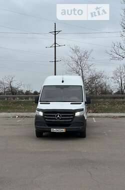 Грузовой фургон Mercedes-Benz Sprinter 2019 в Николаеве