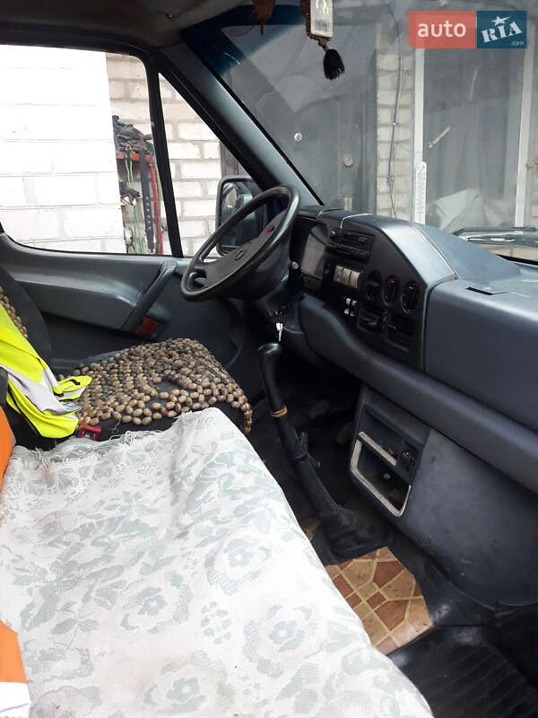 Микроавтобус Mercedes-Benz Sprinter 1998 в Пятихатках фото 7 Микроавтобус Mercedes-Benz Sprinter 1998 в Пятихатках