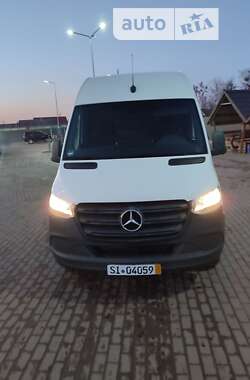 Вантажний фургон Mercedes-Benz Sprinter 2019 в Сарнах