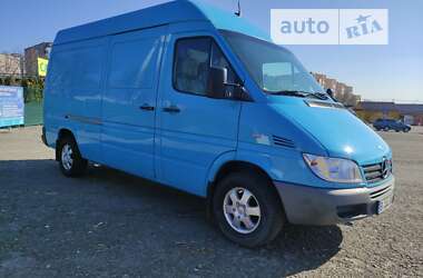 Грузовой фургон Mercedes-Benz Sprinter 2006 в Ровно