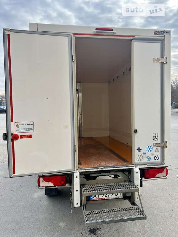 Рефрижератор Mercedes-Benz Sprinter 2015 в Києві