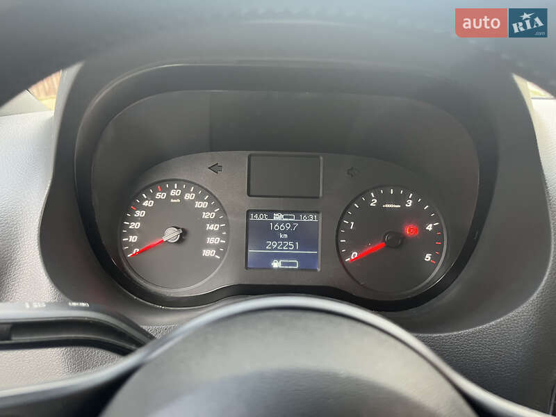 Микроавтобус Mercedes-Benz Sprinter 2019 в Тячеве фото 32 Микроавтобус Mercedes-Benz Sprinter 2019 в Тячеве