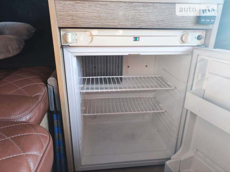 Дом на колесах Mercedes-Benz Sprinter 2008 в Киеве