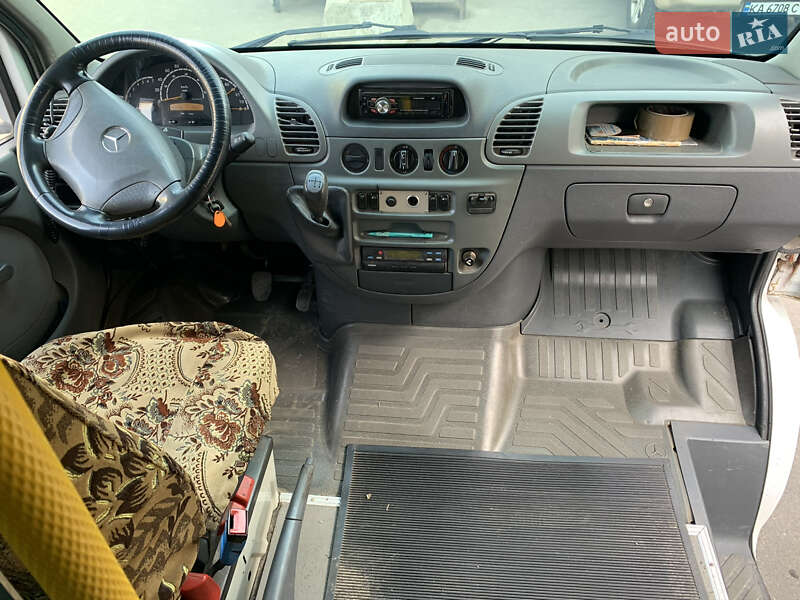 Мікроавтобус Mercedes-Benz Sprinter 2004 в Києві