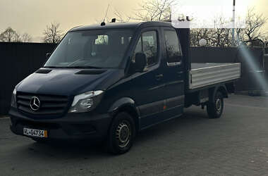 Борт Mercedes-Benz Sprinter 2016 в Долині