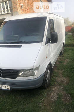 Грузовой фургон Mercedes-Benz Sprinter 1998 в Ужгороде