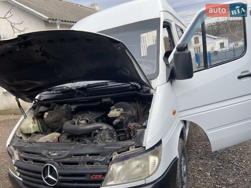 Автобус Mercedes-Benz Sprinter 2000 в Тернополе