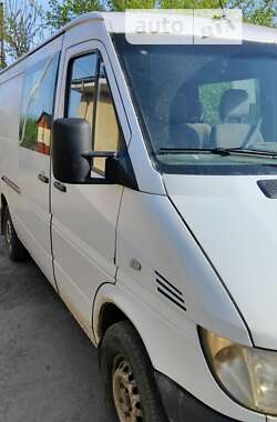 Вантажний фургон Mercedes-Benz Sprinter 2000 в Луцьку