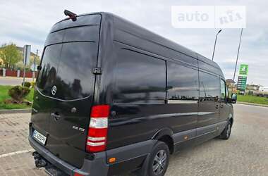 Микроавтобус Mercedes-Benz Sprinter 2014 в Городке