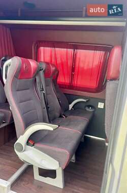 Микроавтобус Mercedes-Benz Sprinter 2008 в 