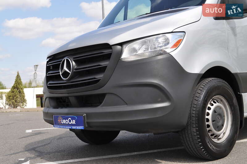 Микроавтобус Mercedes-Benz Sprinter 2019 в Киеве