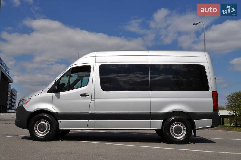 Микроавтобус Mercedes-Benz Sprinter 2019 в Киеве