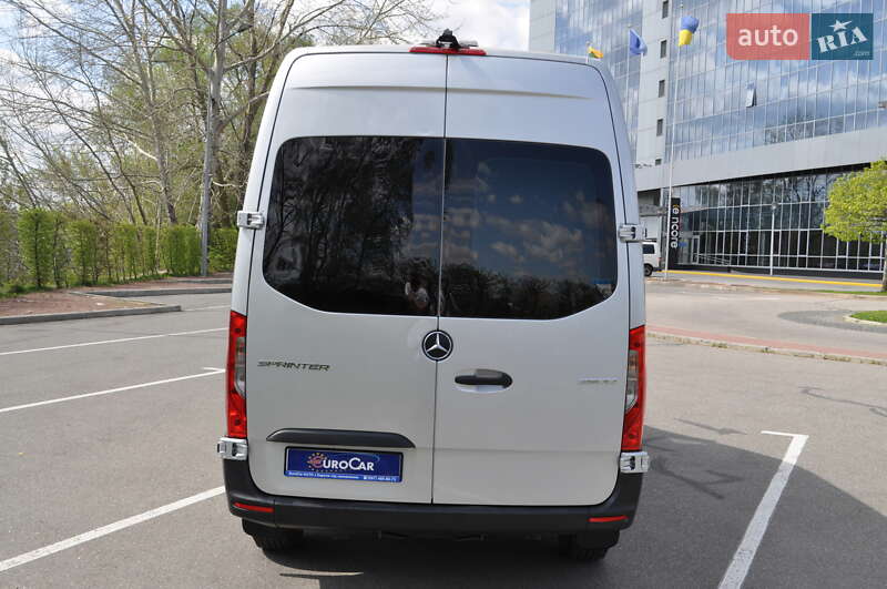Микроавтобус Mercedes-Benz Sprinter 2019 в Киеве