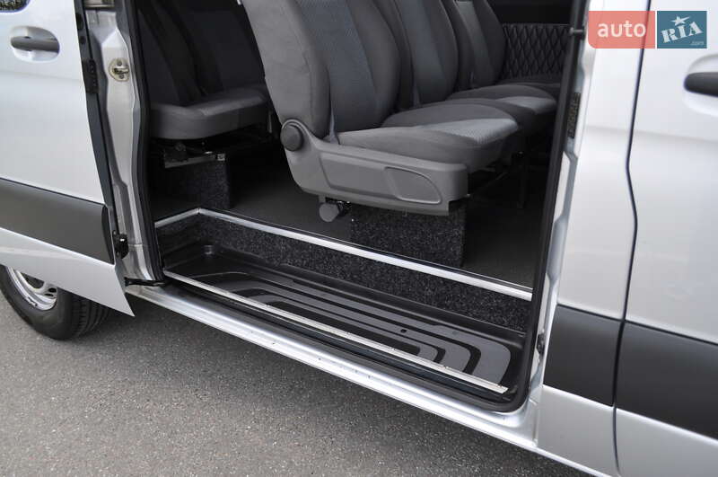 Микроавтобус Mercedes-Benz Sprinter 2019 в Киеве