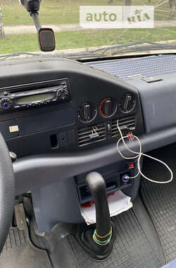 Вантажний фургон Mercedes-Benz Sprinter 1999 в 