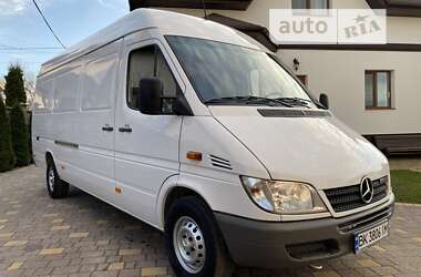 Грузовой фургон Mercedes-Benz Sprinter 2006 в Ровно