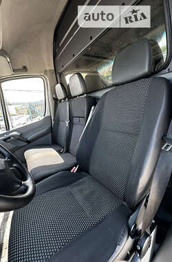 Грузовой фургон Mercedes-Benz Sprinter 2009 в Львове