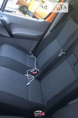 Автовоз Mercedes-Benz Sprinter 2011 в Гайвороне