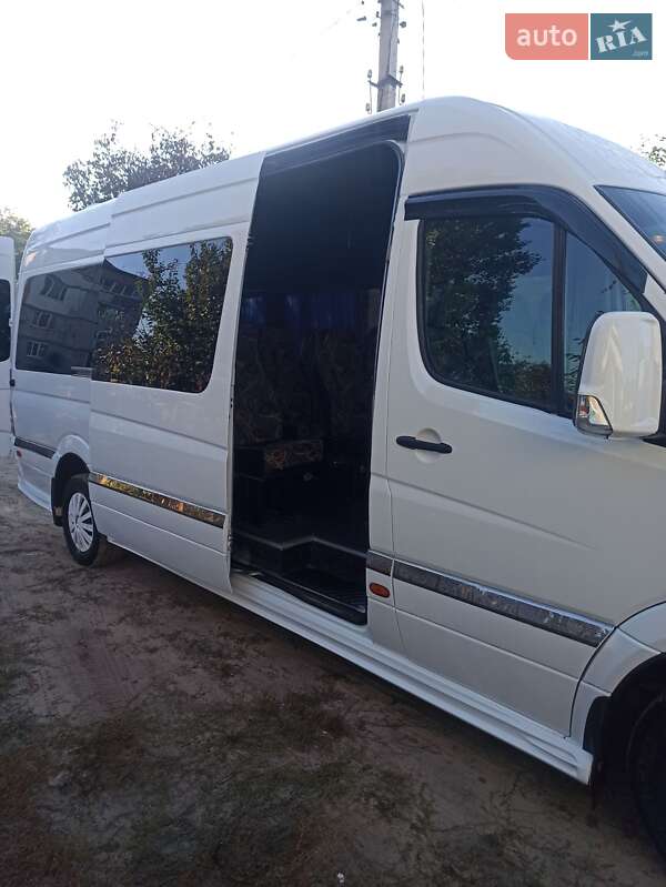 Приміський автобус Mercedes-Benz Sprinter 2011 в Баришівка
