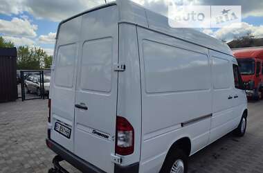 Грузовой фургон Mercedes-Benz Sprinter 2005 в Лубнах