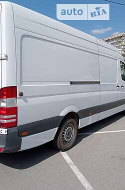 Вантажний фургон Mercedes-Benz Sprinter 2012 в Києві