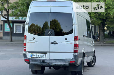 Вантажний фургон Mercedes-Benz Sprinter 2012 в Рівному