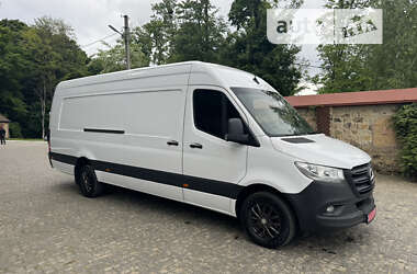 Вантажний фургон Mercedes-Benz Sprinter 2021 в Чернівцях