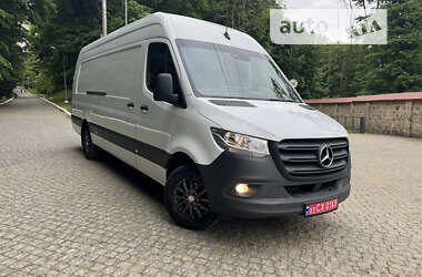 Вантажний фургон Mercedes-Benz Sprinter 2021 в Чернівцях