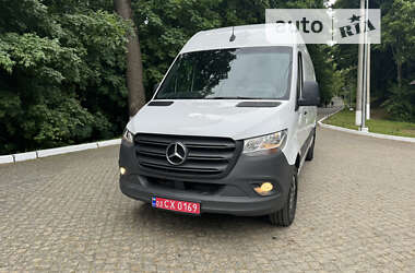 Вантажний фургон Mercedes-Benz Sprinter 2021 в Чернівцях