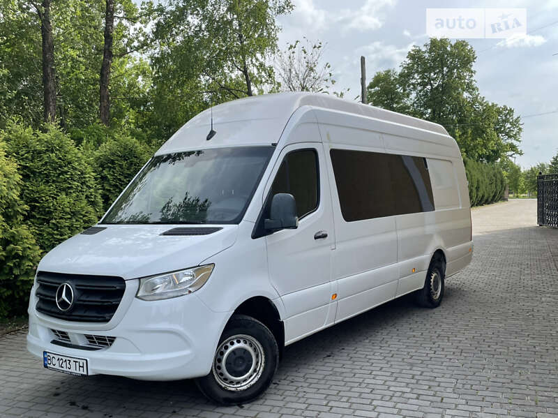 Вантажопасажирський фургон Mercedes-Benz Sprinter 2019 в Самборі