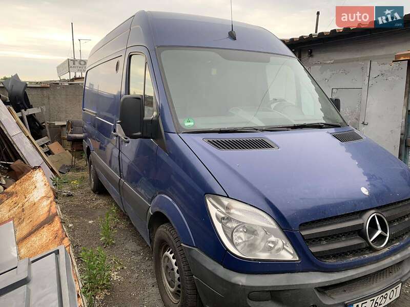 Грузовой фургон Mercedes-Benz Sprinter 2010 в Днепре