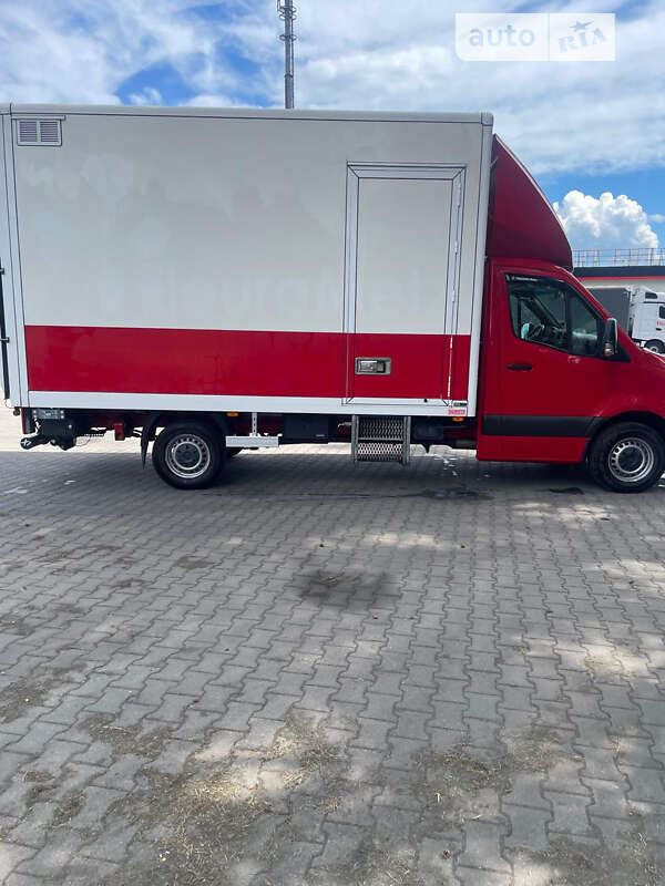Вантажний фургон Mercedes-Benz Sprinter 2019 в Снятині фото 15 Вантажний фургон Mercedes-Benz Sprinter 2019 в Снятині