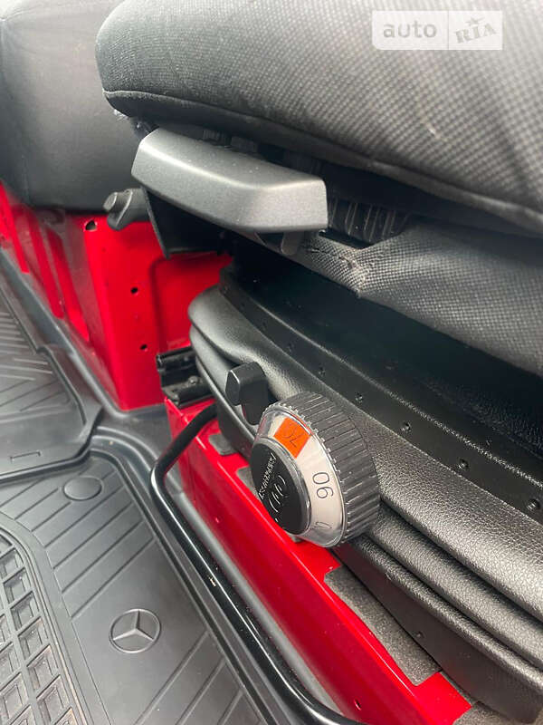 Вантажний фургон Mercedes-Benz Sprinter 2019 в Снятині фото 42 Вантажний фургон Mercedes-Benz Sprinter 2019 в Снятині