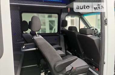 Микроавтобус Mercedes-Benz Sprinter 2005 в Снятине