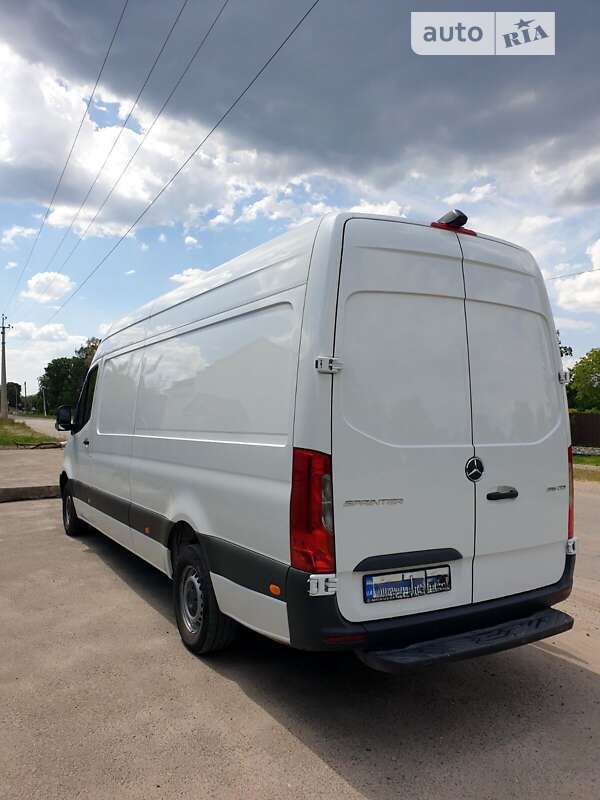 Грузовой фургон Mercedes-Benz Sprinter 2019 в Новомиргороде
