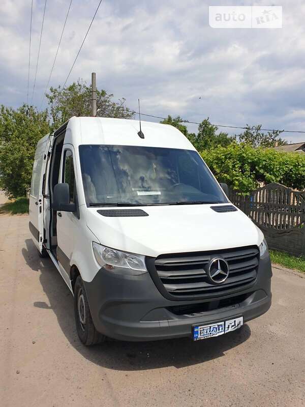 Грузовой фургон Mercedes-Benz Sprinter 2019 в Новомиргороде