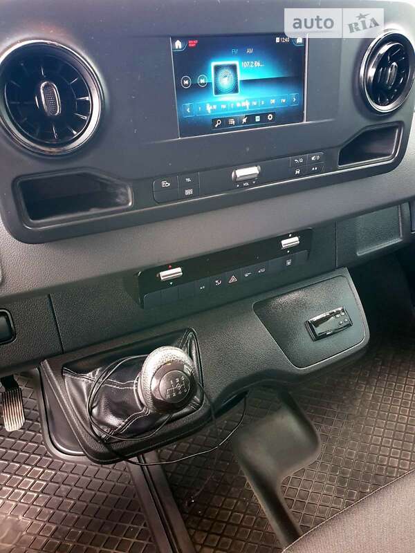 Грузовой фургон Mercedes-Benz Sprinter 2019 в Новомиргороде