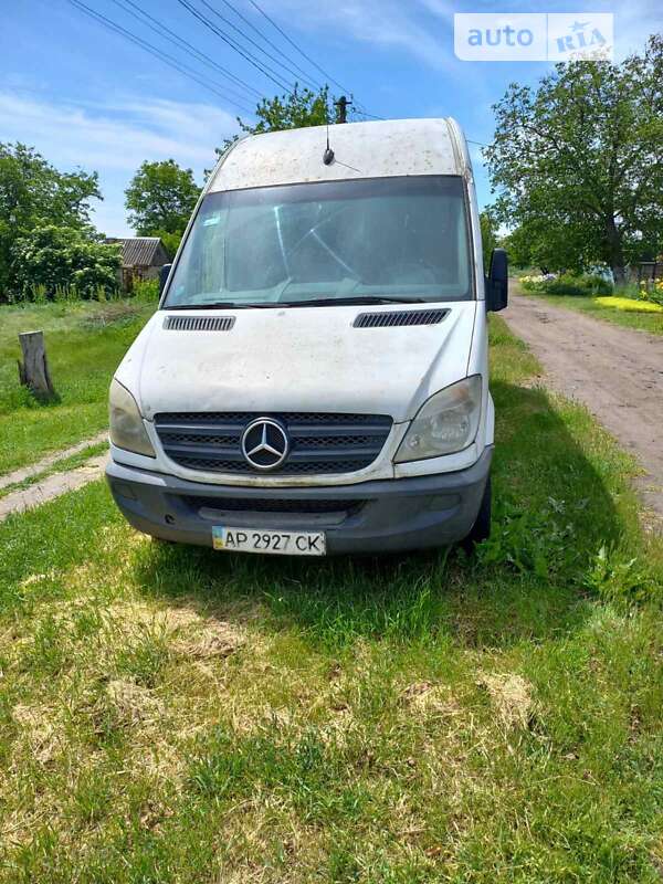 Вантажний фургон Mercedes-Benz Sprinter 2007 в Марганці