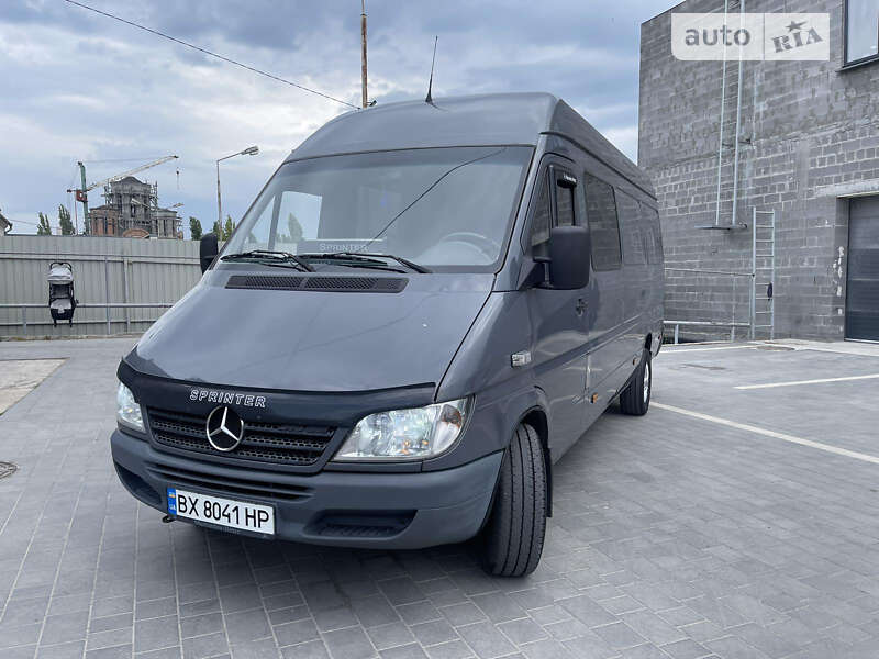 Mercedes-Benz Sprinter 2004